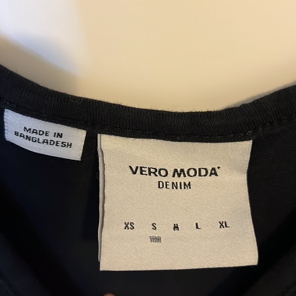 Black Maxi Dress - Picture 4 of 5